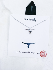 freely necklace silver